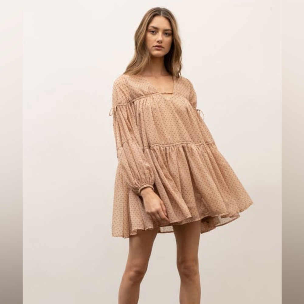 Moon River Polka Dot Tiered Babydoll Dress in Beige